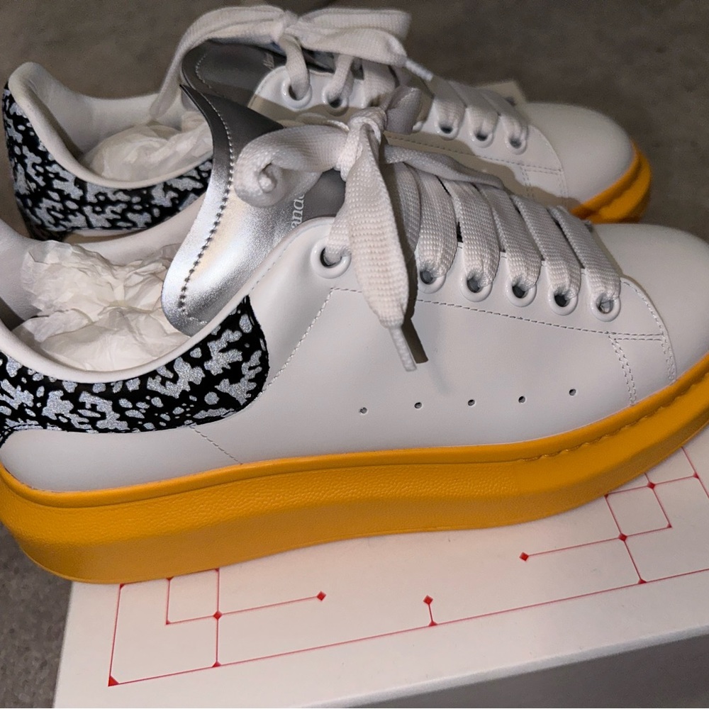 Gently used Authentic Alexander McQueens. Men size 7 (wmn 81/2-9)